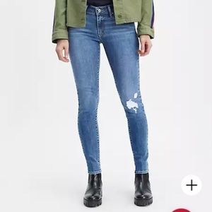 Levi’s 721 High Waisted Skinny Jeans